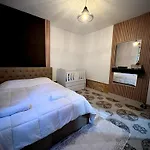 Pogradeci Lake Guest House